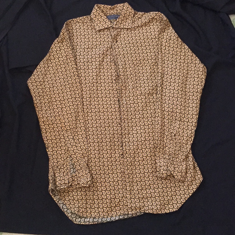 Executive collection button up